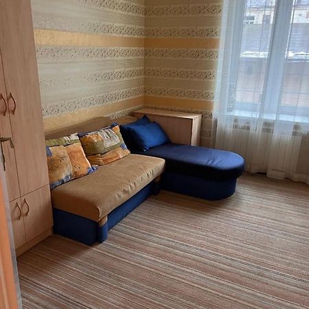 Happy Apartment On Kopernik 30 Lviv Extérieur photo