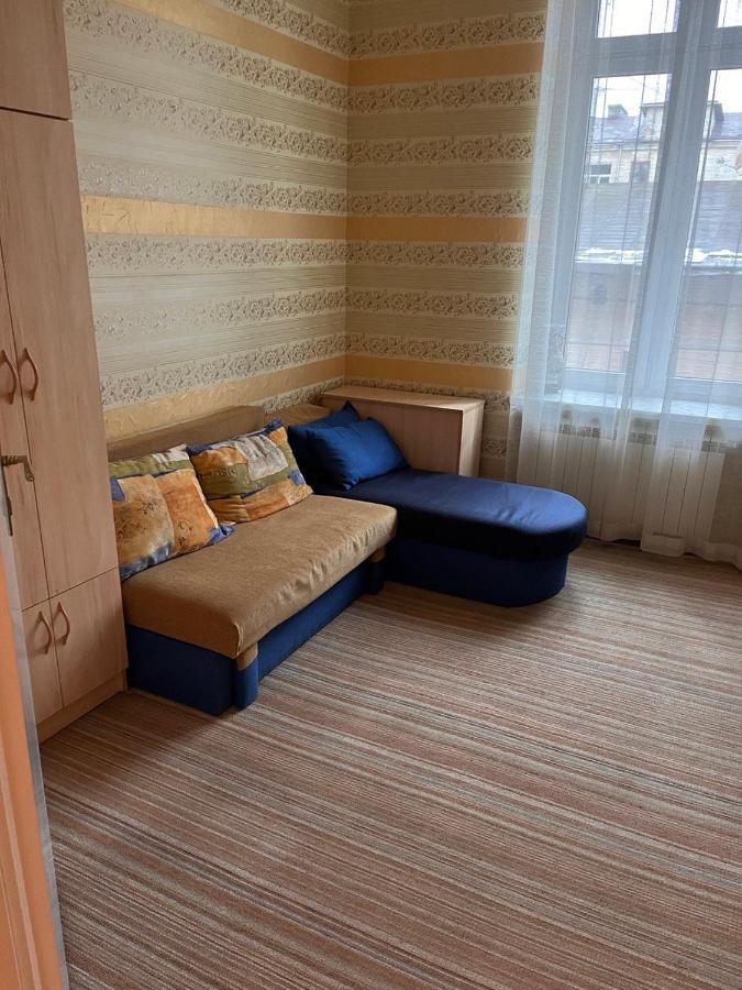 Happy Apartment On Kopernik 30 Lviv Extérieur photo