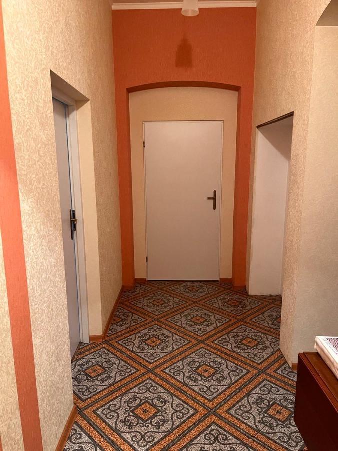 Happy Apartment On Kopernik 30 Lviv Extérieur photo